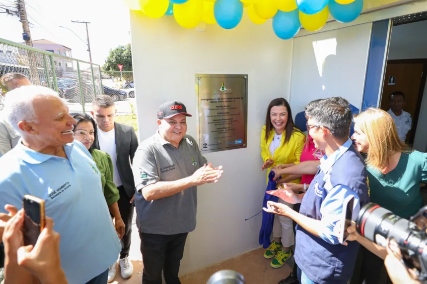 Governador entrega nova sede do Conselho Tutelar em Santa Maria - Agita  Brasília