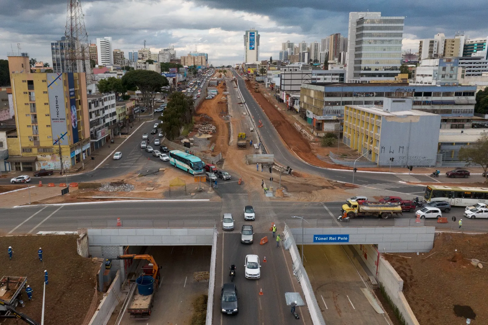 Túnel de Taguatinga é oficialmente batizado de Rei Pelé - Agita Brasília