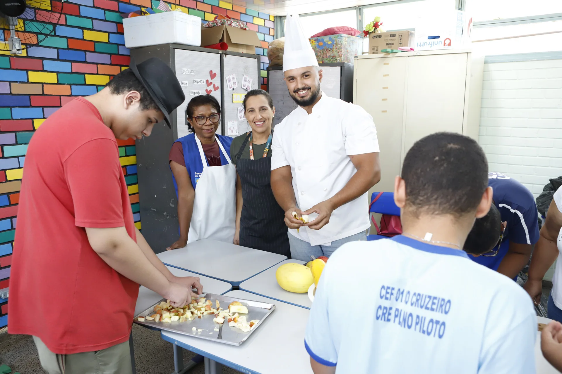 Oficina orienta alunos de escolas públicas sobre alimentação saudável -  Agita Brasília