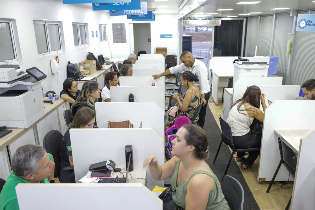 Projeto Na Sua Hora continua atendimentos noturnos em shopping da Asa Norte  nesta quinta-feira (11) - Agita Brasília